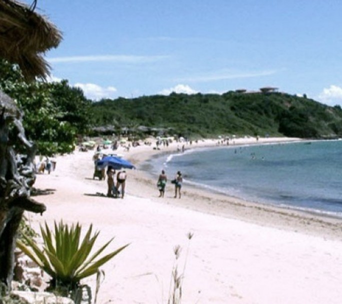 Brasil: Ordenan la salida de turistas y el cierre de hoteles y comercios de Buzios